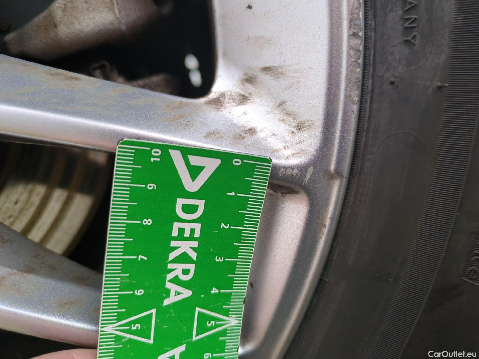  Mercedes  A-Klasse MERCEDES-BENZ Classe A 5p Berline A 180 d Business Line 7G-DCT #4