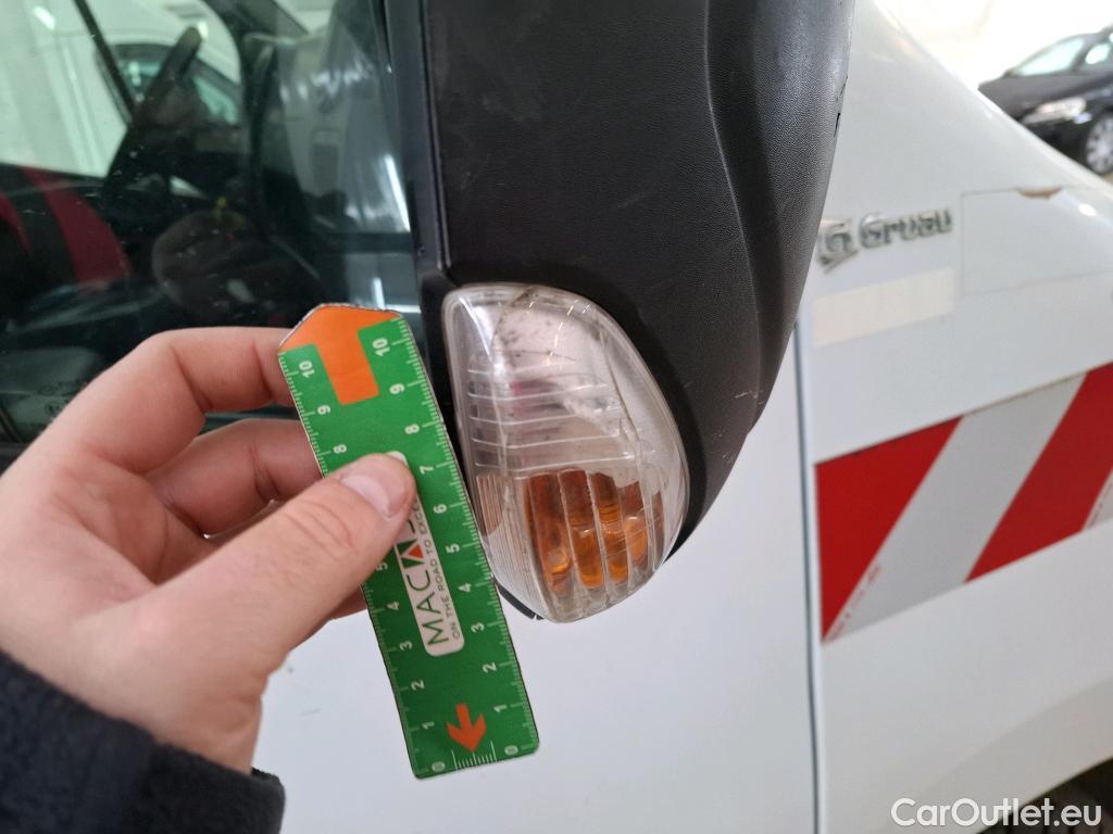  Renault  Master  III Fourgon L2H2 3 5 Grand Confort dCi 135CV BVM6 7 Sieges E5 #71