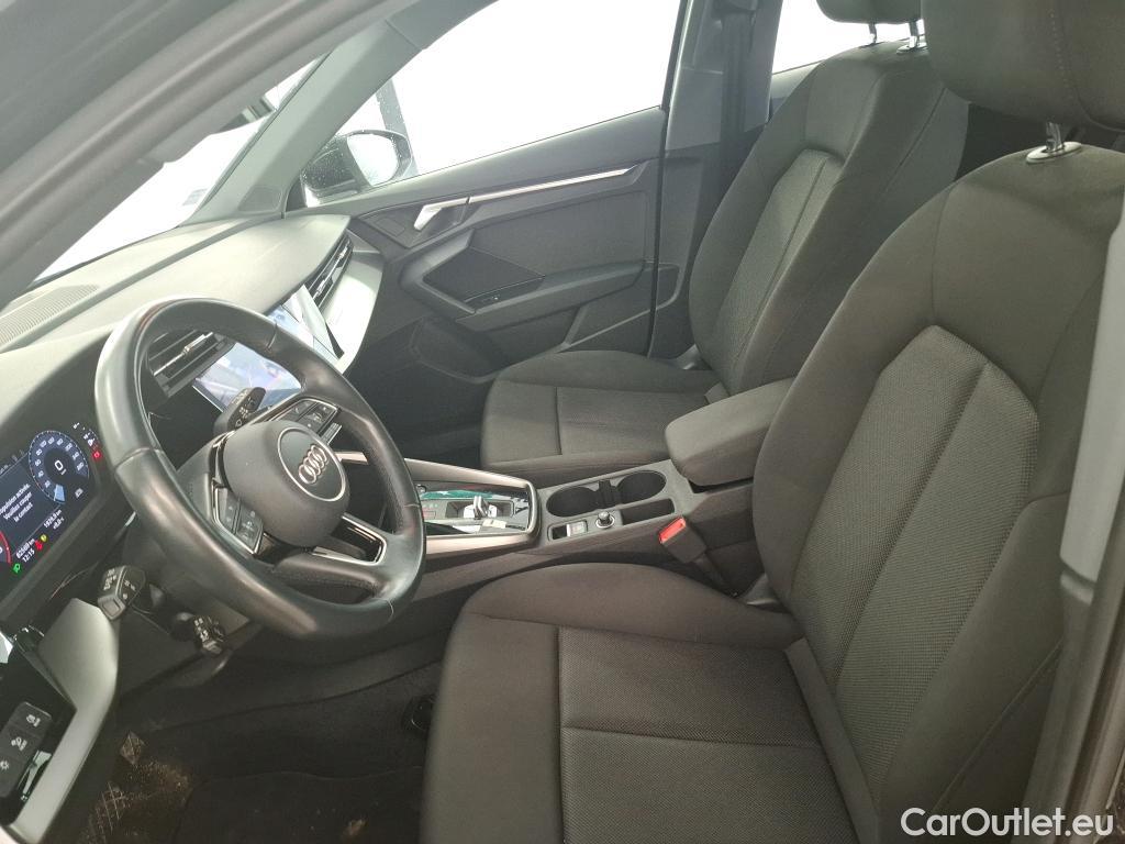  Audi  A3 AUDI  Sportback / 2020 / 5P / Berline 30 TFSI MHEV S Tronic 110 Business Line #16