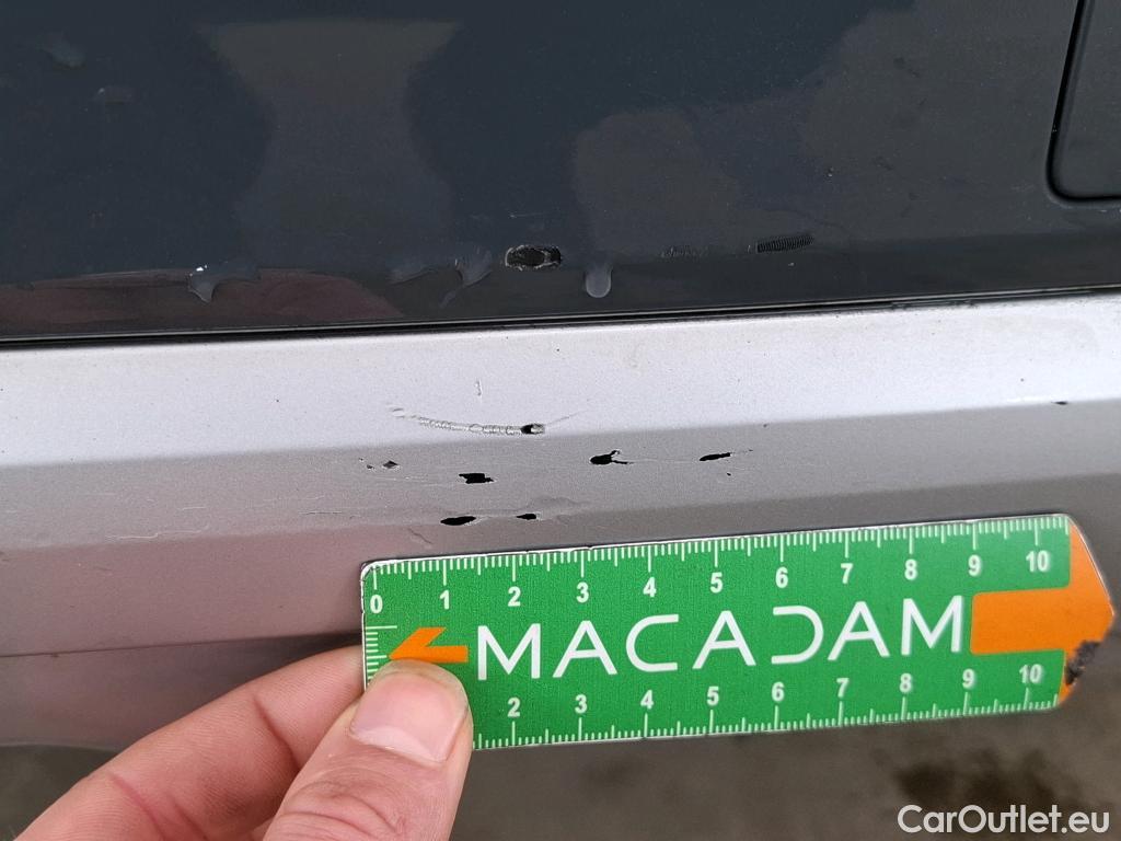  Audi  Q3 AUDI  / 2018 / 5P / SUV 35 TFSI 150 MHEV S TRONIC DESIGN LUXE #28