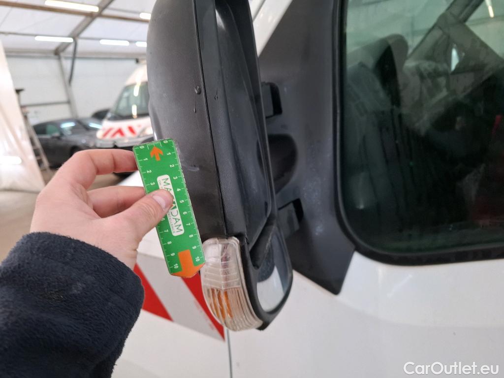  Renault  Master  III Fourgon L2H2 3 5 Grand Confort dCi 135CV BVM6 7 Sieges E5 #38