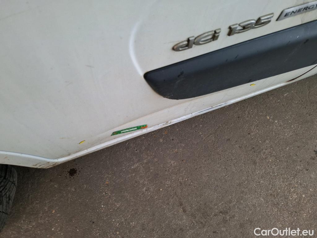  Renault  Master  III Fourgon L2H2 3 5 Grand Confort dCi 135CV BVM6 7 Sieges E5 #25