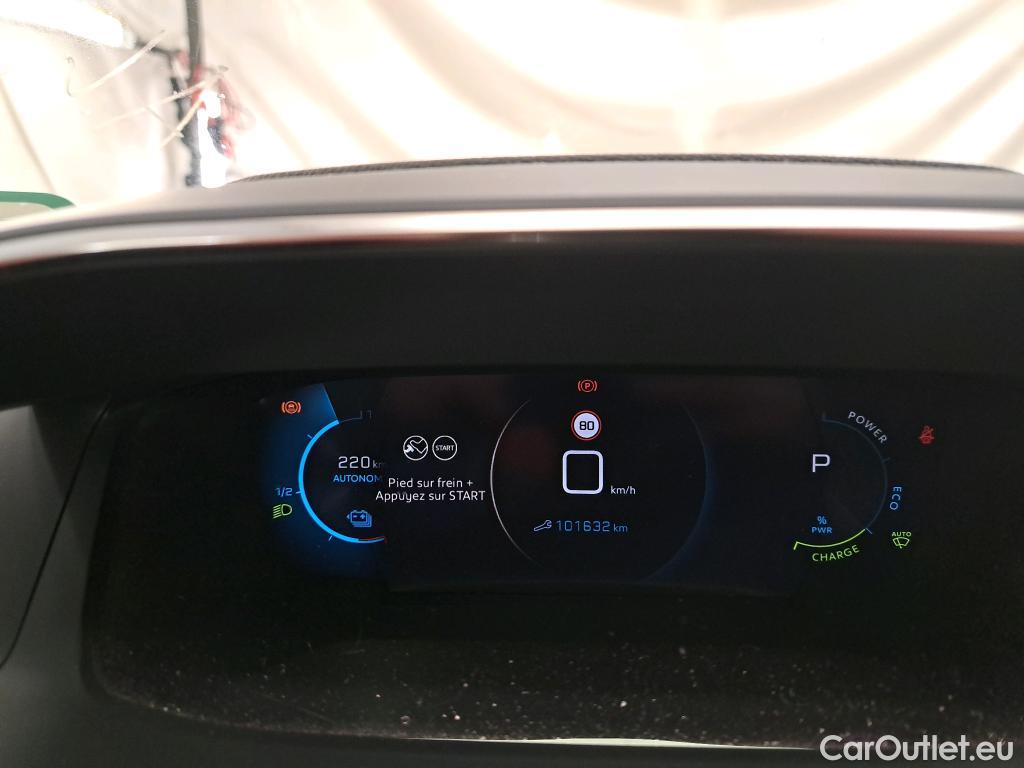 Peugeot  2008  (e-) Allure Business 50kWh BVA #10