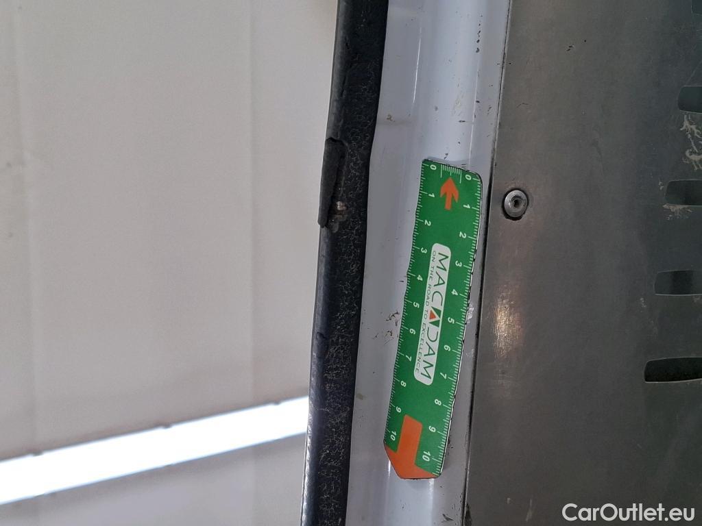  Renault  Master  III Fourgon L2H2 3 5 Grand Confort dCi 135CV BVM6 7 Sieges E5 #58