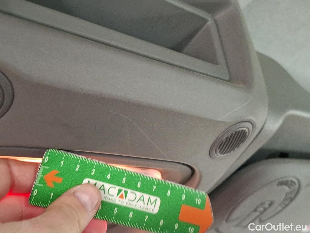  Renault  Master  III Fourgon L2H2 3 5 Grand Confort dCi 135CV BVM6 7 Sieges E5 #78