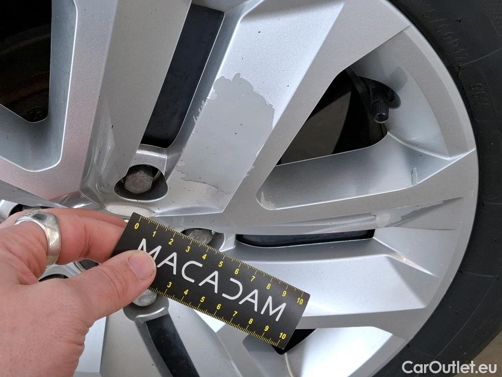  Renault  Captur  II Business 1.5 dCi 115CV BVA7 E6dT #17