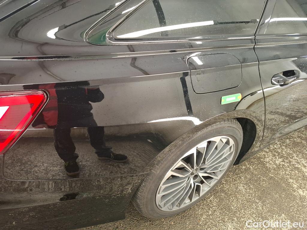  Audi  A6 AUDI  Avant / 2018 / 5P / Break 55 TFSI e quattro S tronic 7 Compétition #1