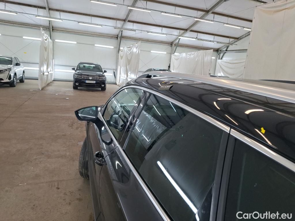  Seat  ATECA SEAT  / 2020 / 5P / SUV 2.0 TDI 150 DSG7 S&S Style Business #25