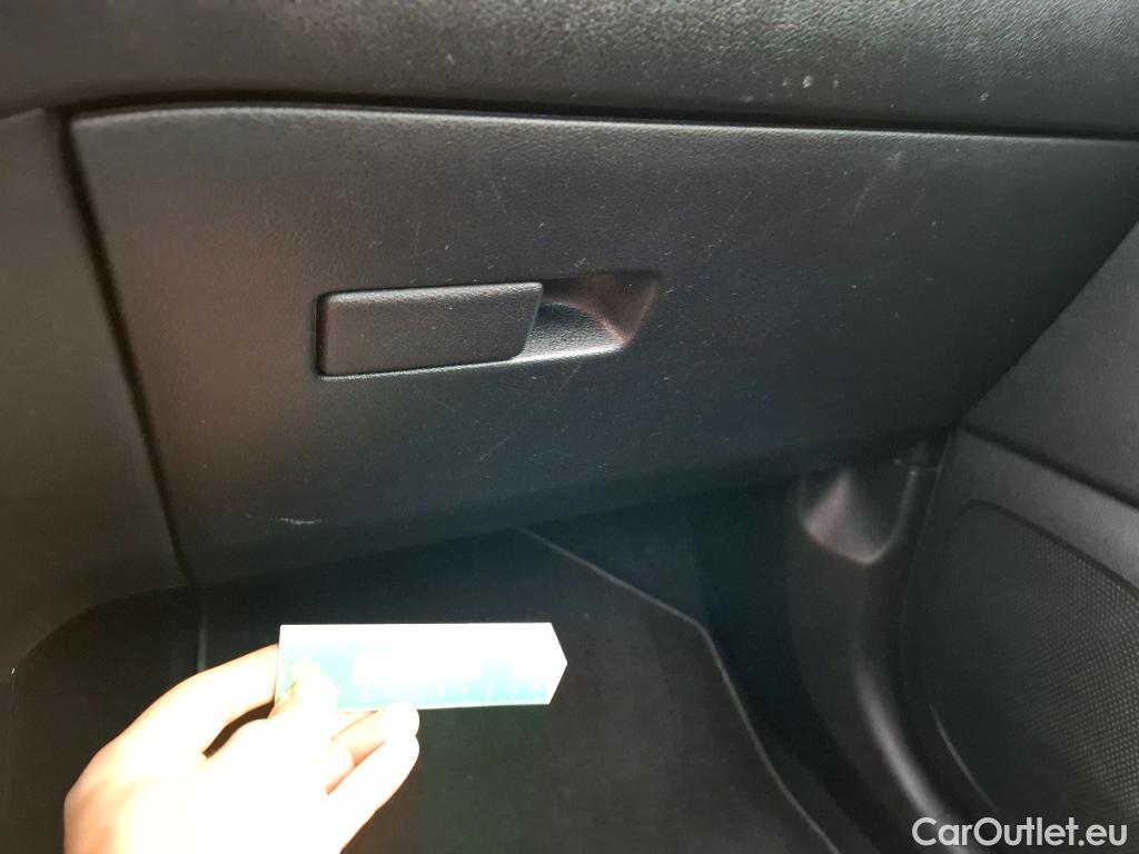  KIA  Sportage  Black Edition Business 2WD 1.6 CRDi 135CV BVA7 E6d #23