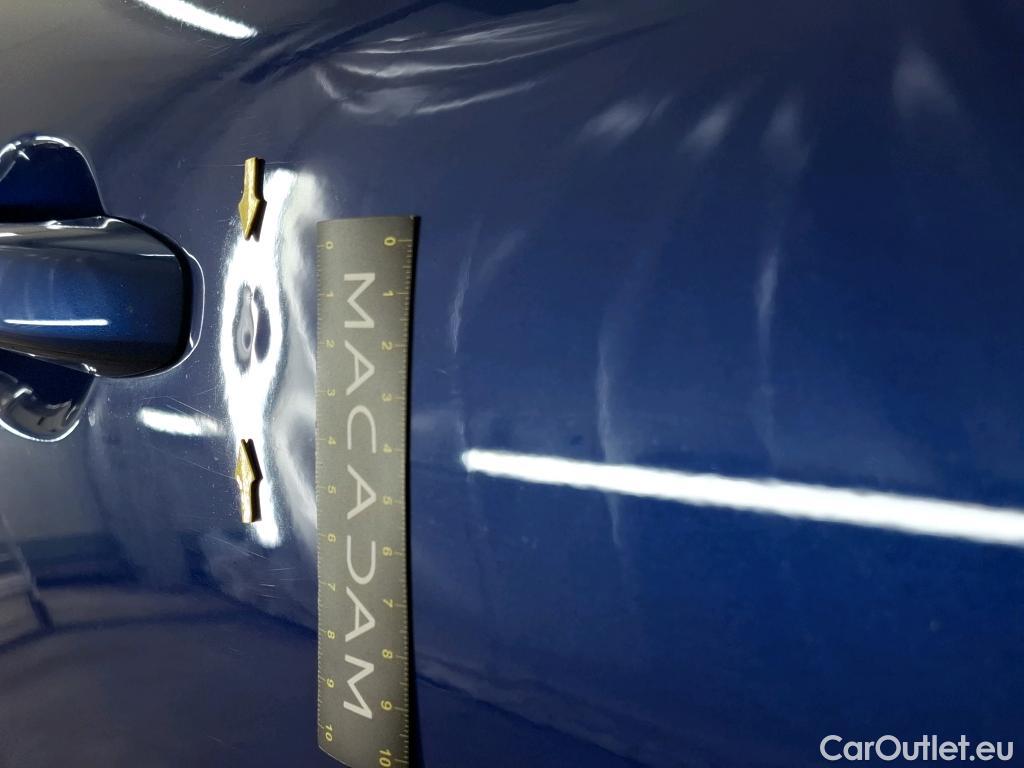  Renault  Captur  II Business 1.5 dCi 115CV BVA7 E6dT #8