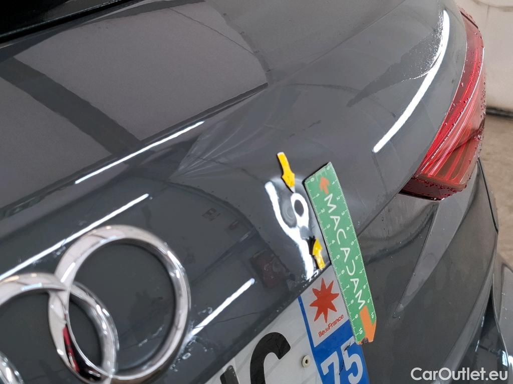  Audi  Q3 AUDI  / 2018 / 5P / SUV 35 TFSI 150 MHEV S TRONIC DESIGN LUXE #25