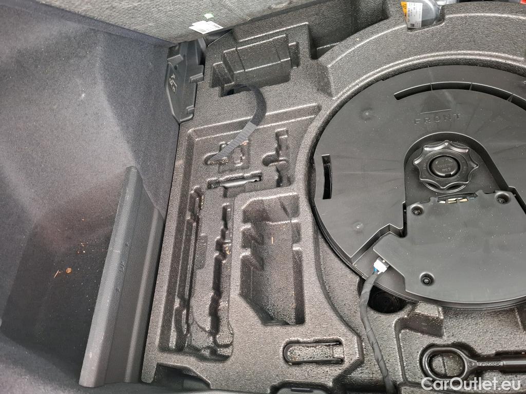  Audi  Q3 AUDI  / 2018 / 5P / SUV 35 TFSI 150 MHEV S TRONIC DESIGN LUXE #18