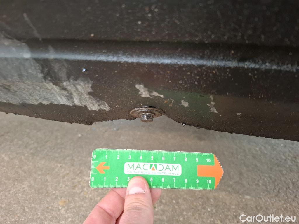  Renault  Master  III Fourgon L2H2 3 5 Grand Confort dCi 135CV BVM6 7 Sieges E5 #100