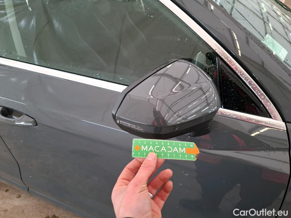  Audi  Q3 AUDI  / 2018 / 5P / SUV 35 TFSI 150 MHEV S TRONIC DESIGN LUXE #39