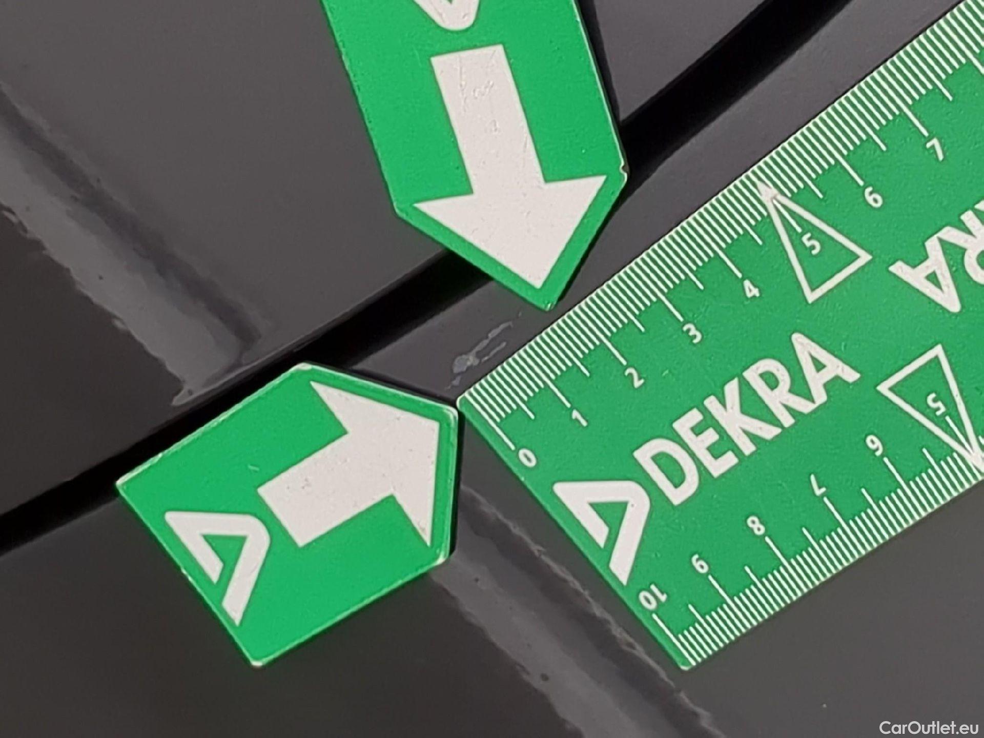  Hyundai  i30 HYUNDAI  Sport Wagon / 2020 / 5P / Break 1.0 T-GDI 120 MHEV I-MT CREATIVE SW #26