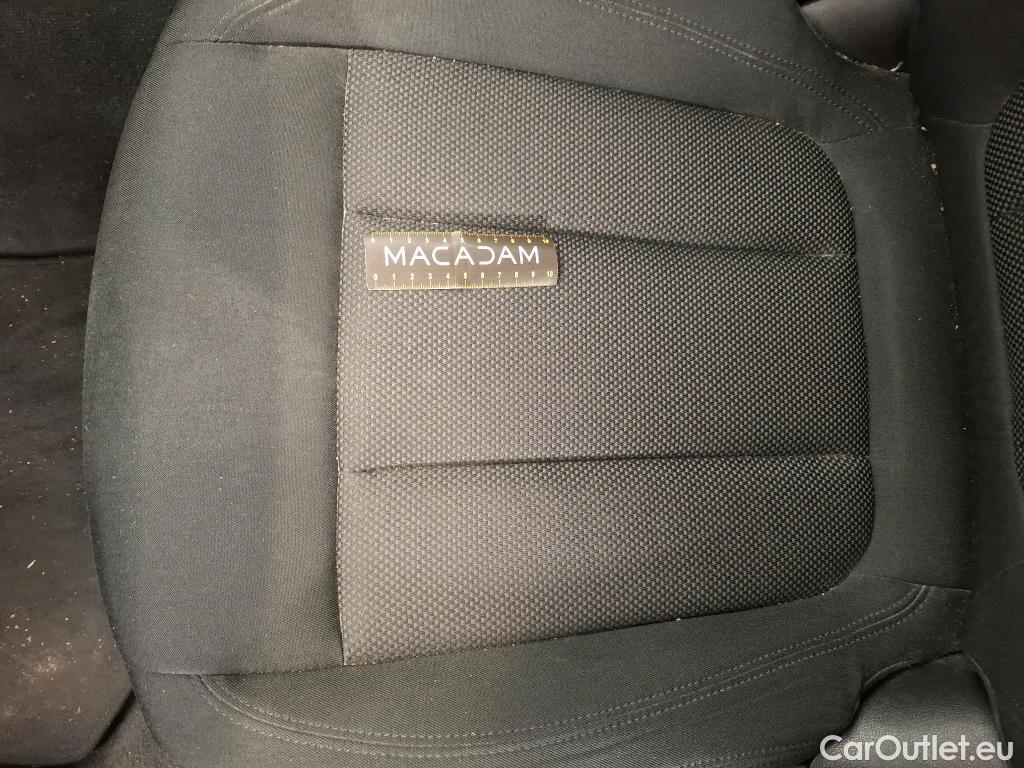  Bmw  Serie 3 BMW Série 3 Berline / 2018 / 4P / Berline 330e 292ch Business Design BVA8 Hybride #24