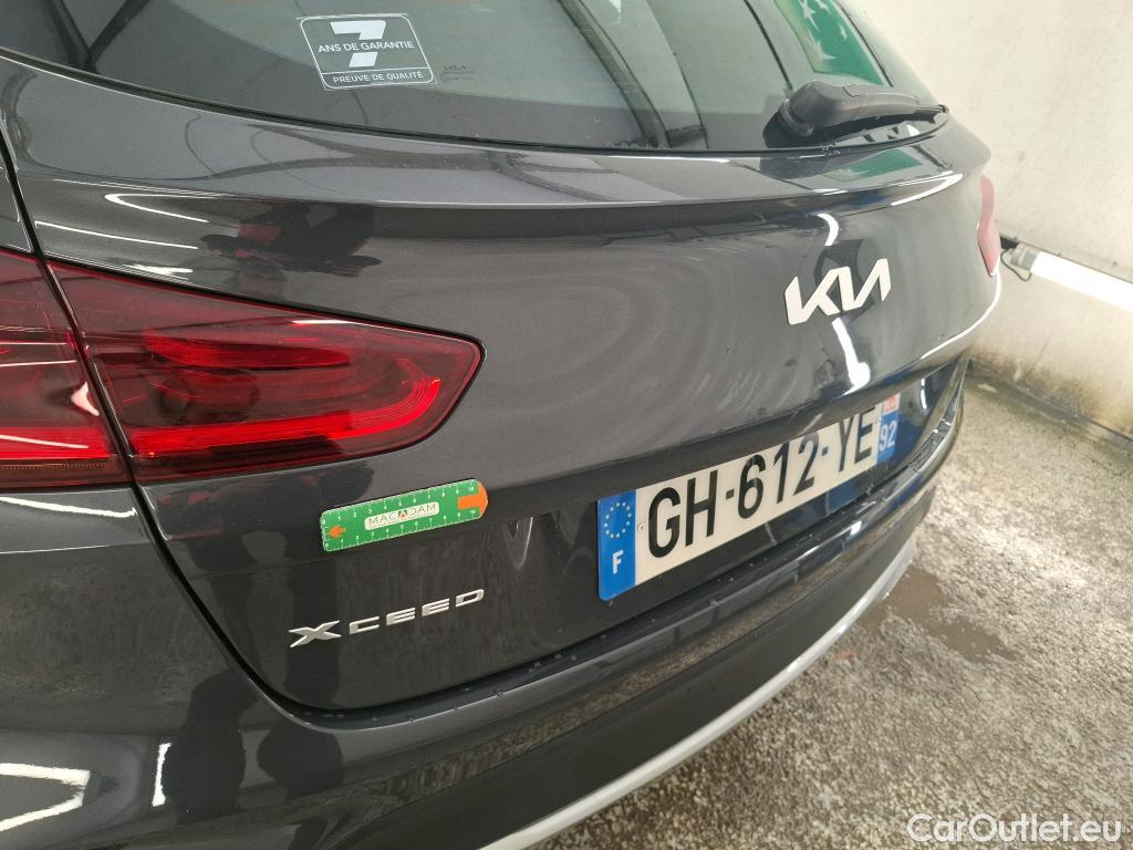  KIA  XCeed  / 2019 / 5P / Crossover 1.6 GDI ISG ISG PHEV ACTIVE BUS DCT6 #5