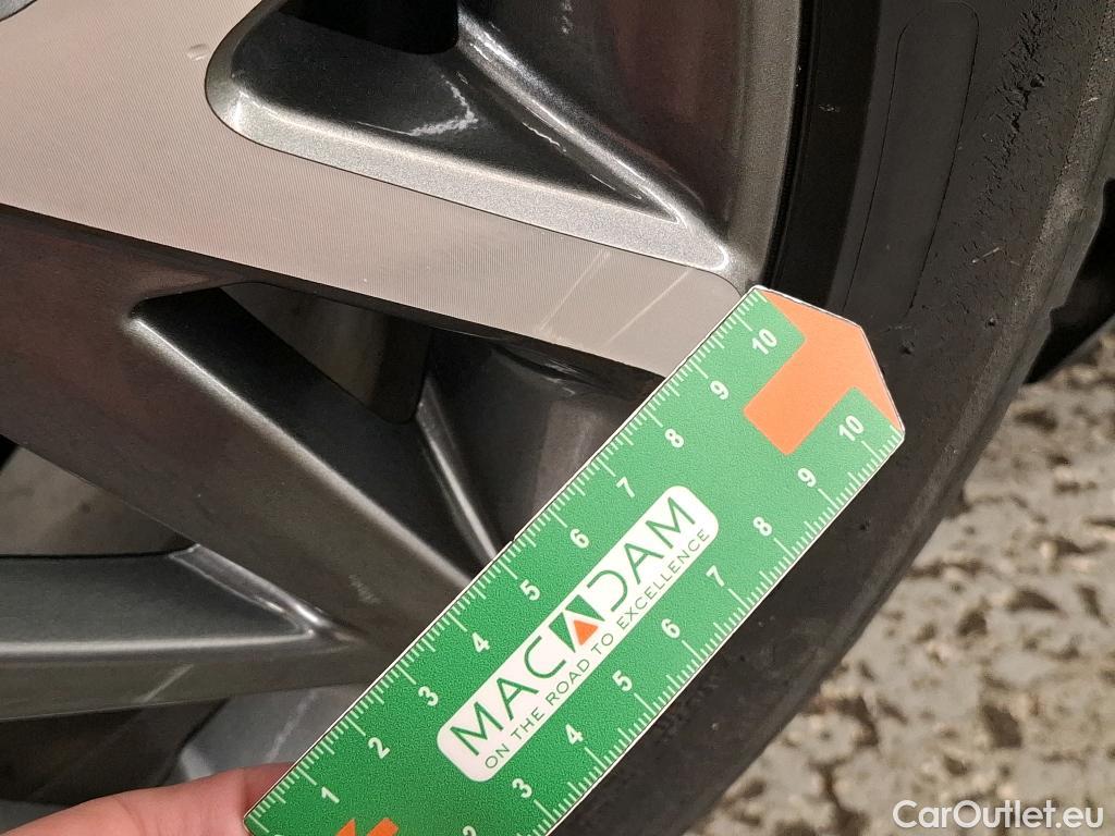  Hyundai  Konna Kona Executive Hybrid 2WD 1.6 GDI 140CV BVA6 E6d #18