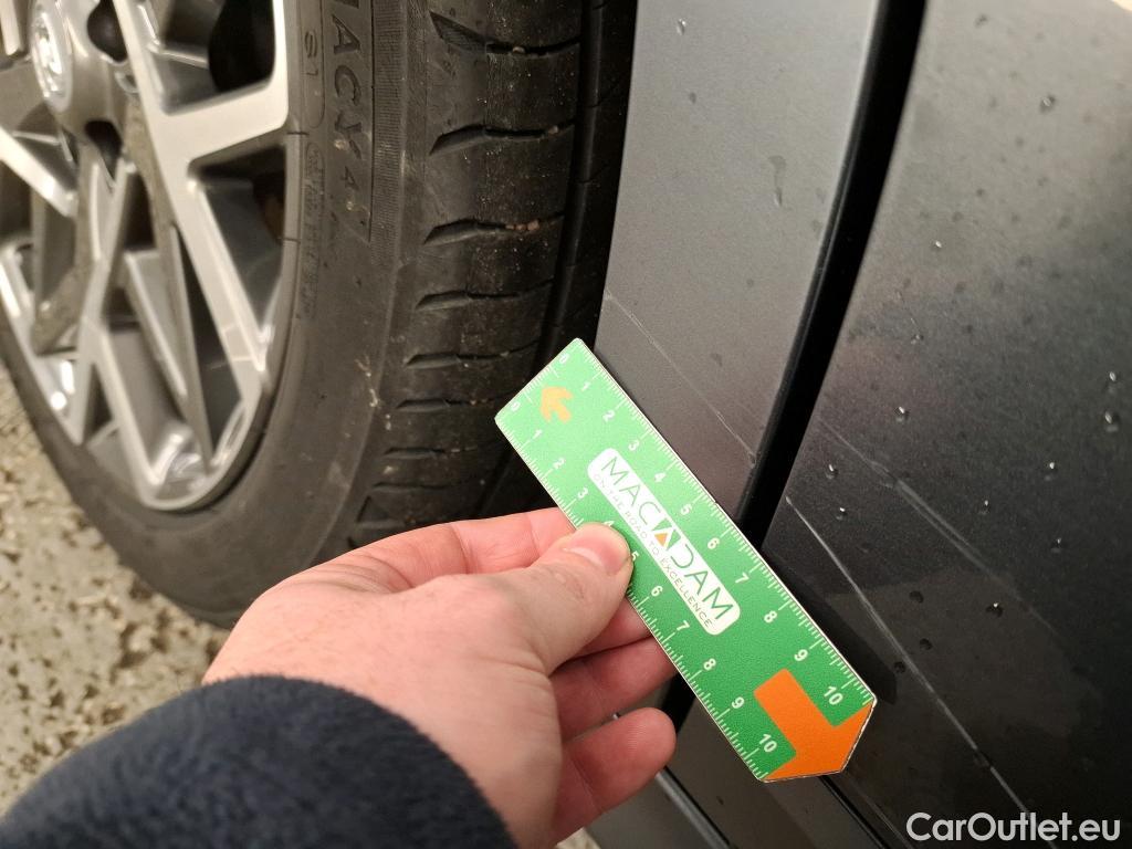  Hyundai  Konna Kona Executive Hybrid 2WD 1.6 GDI 140CV BVA6 E6d #36