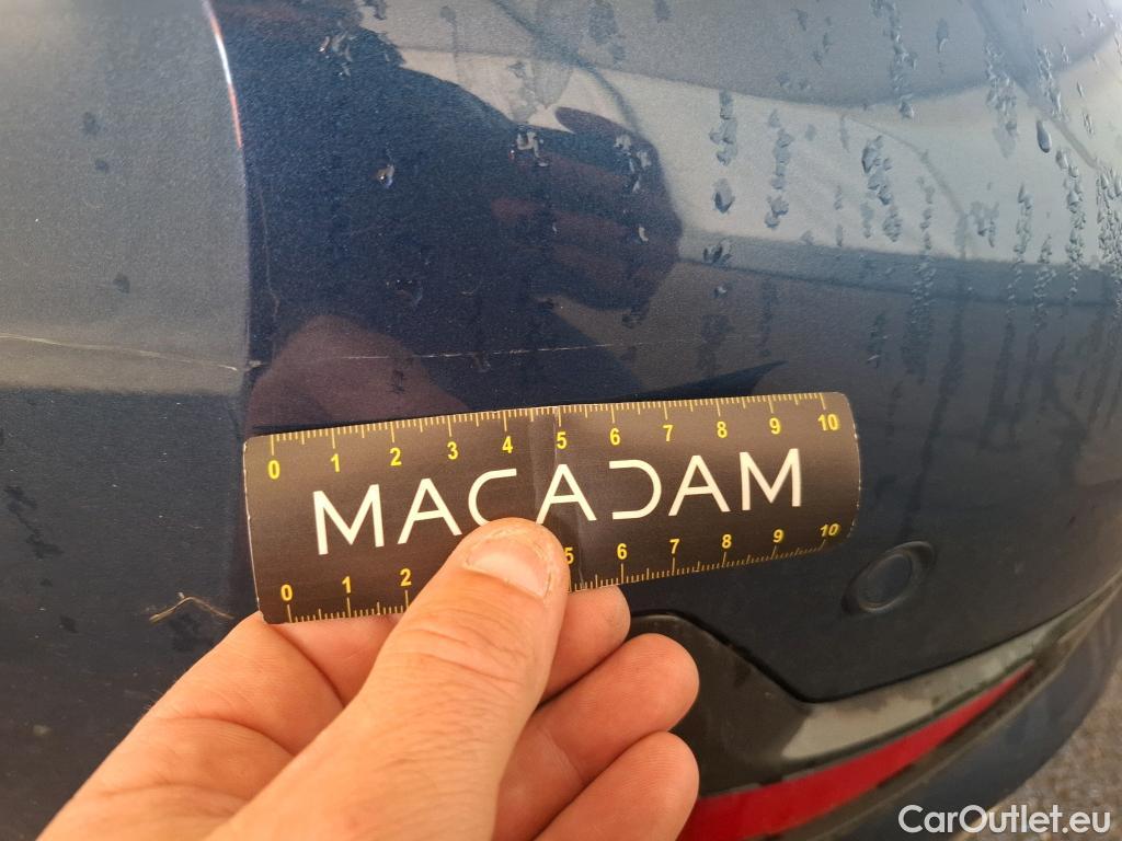  Bmw  Serie 3 BMW Série 3 Berline / 2018 / 4P / Berline 330e 292ch Business Design BVA8 Hybride #12