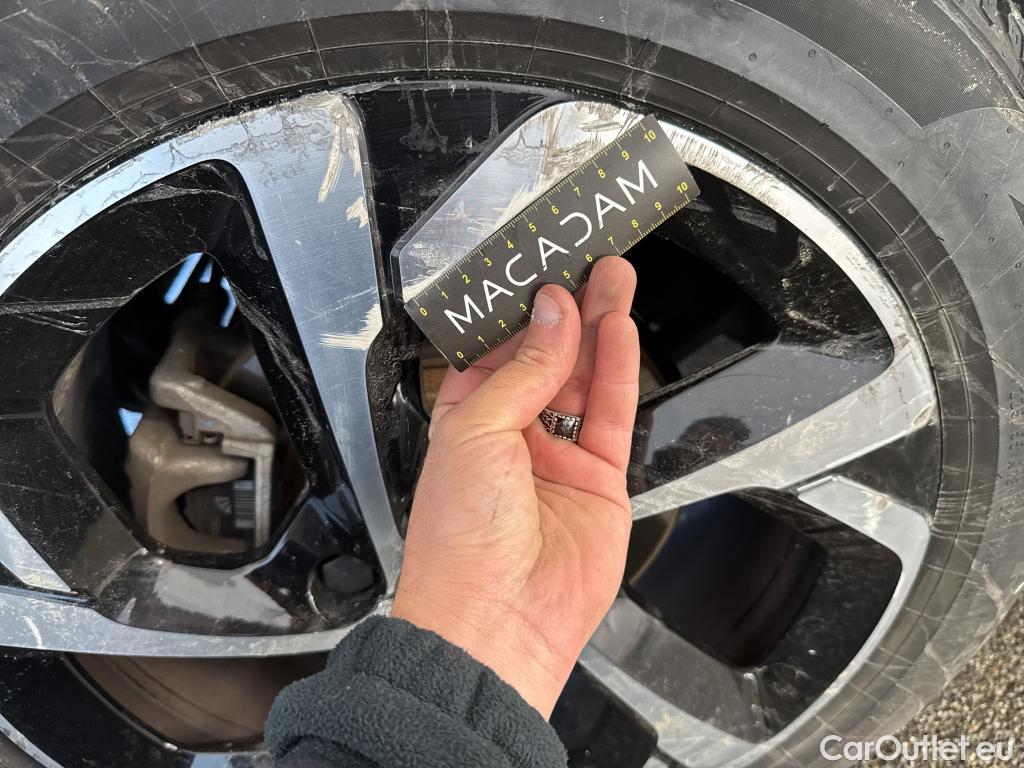  Citroen  C5 CITROEN  Aircross / 2018 / 5P / SUV Hybrid 225 ë-EAT8 Business #37