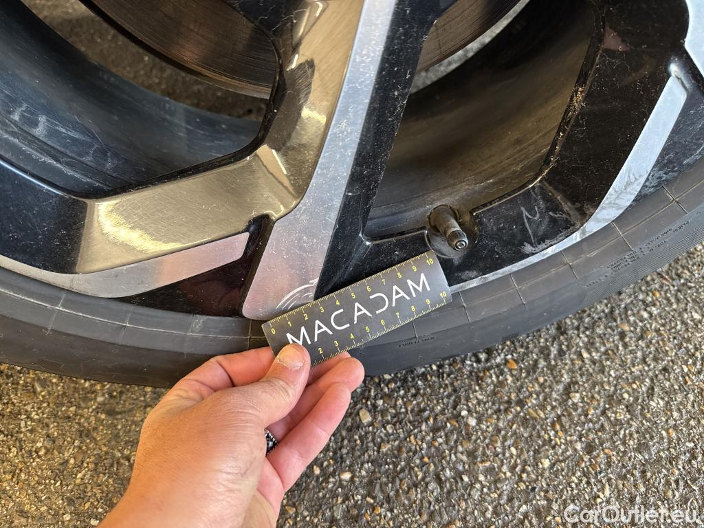  Citroen  C5 CITROEN  Aircross / 2018 / 5P / SUV Hybrid 225 ë-EAT8 Business #54