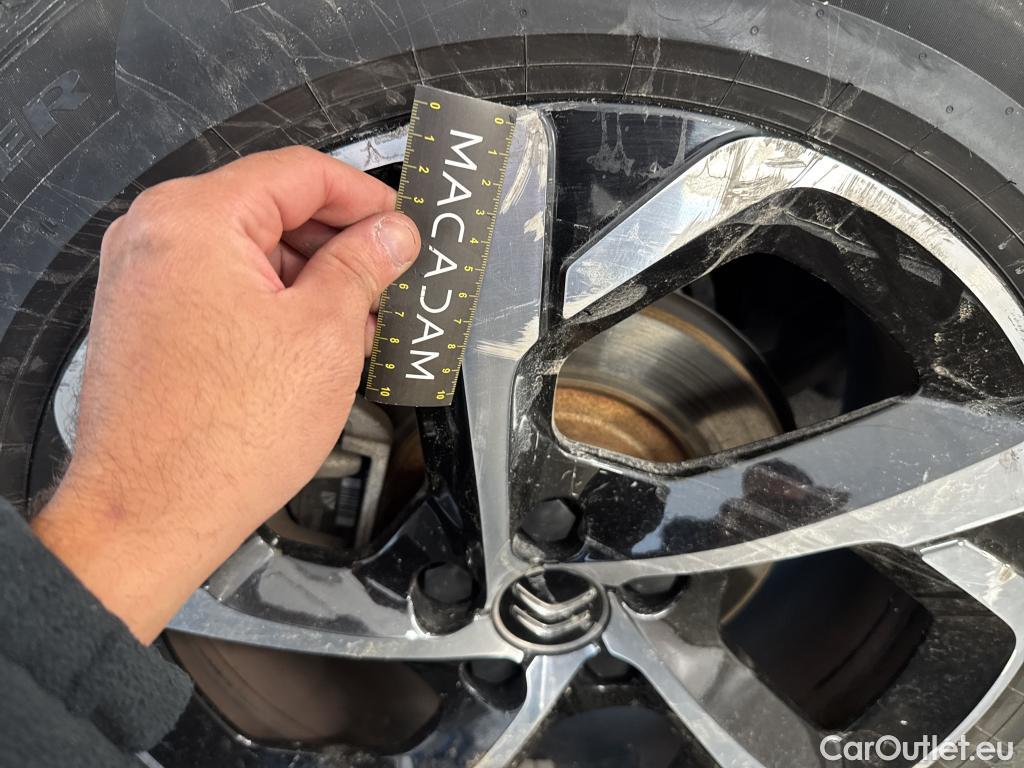  Citroen  C5 CITROEN  Aircross / 2018 / 5P / SUV Hybrid 225 ë-EAT8 Business #40