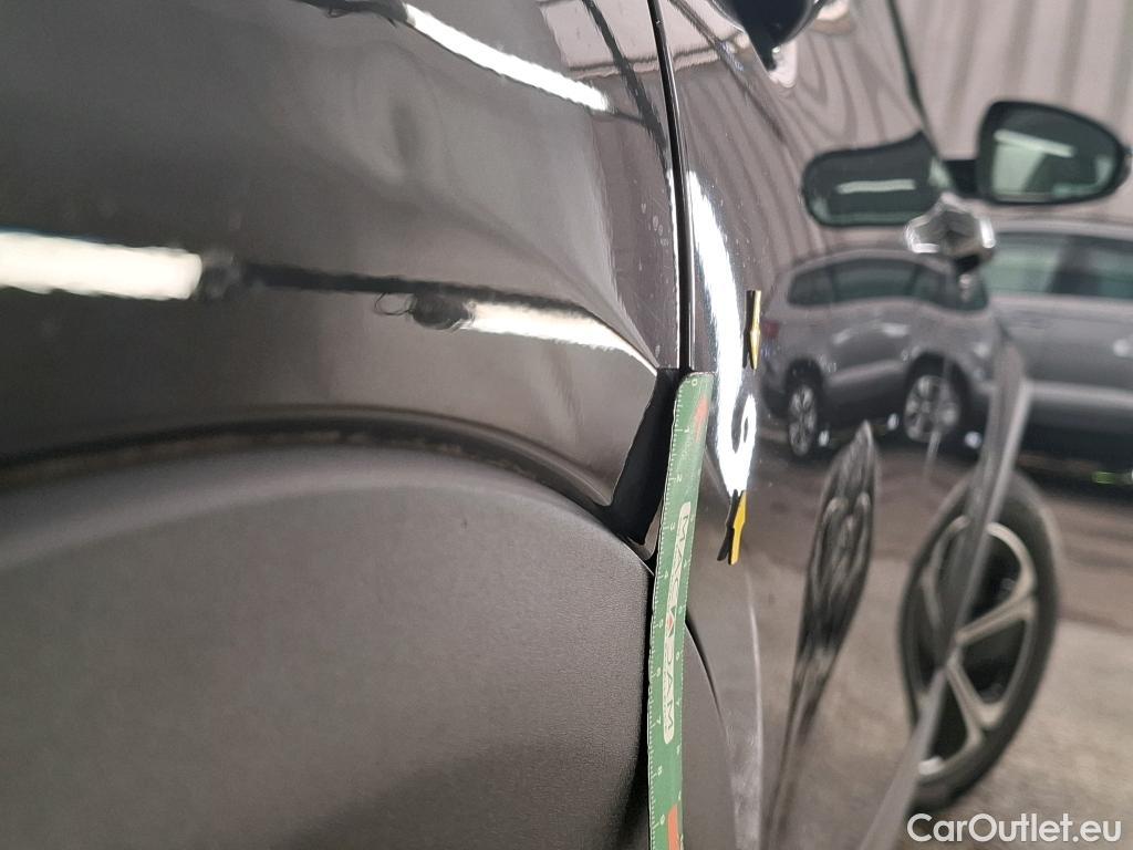  KIA  XCeed  / 2019 / 5P / Crossover 1.6 GDI ISG ISG PHEV ACTIVE BUS DCT6 #14