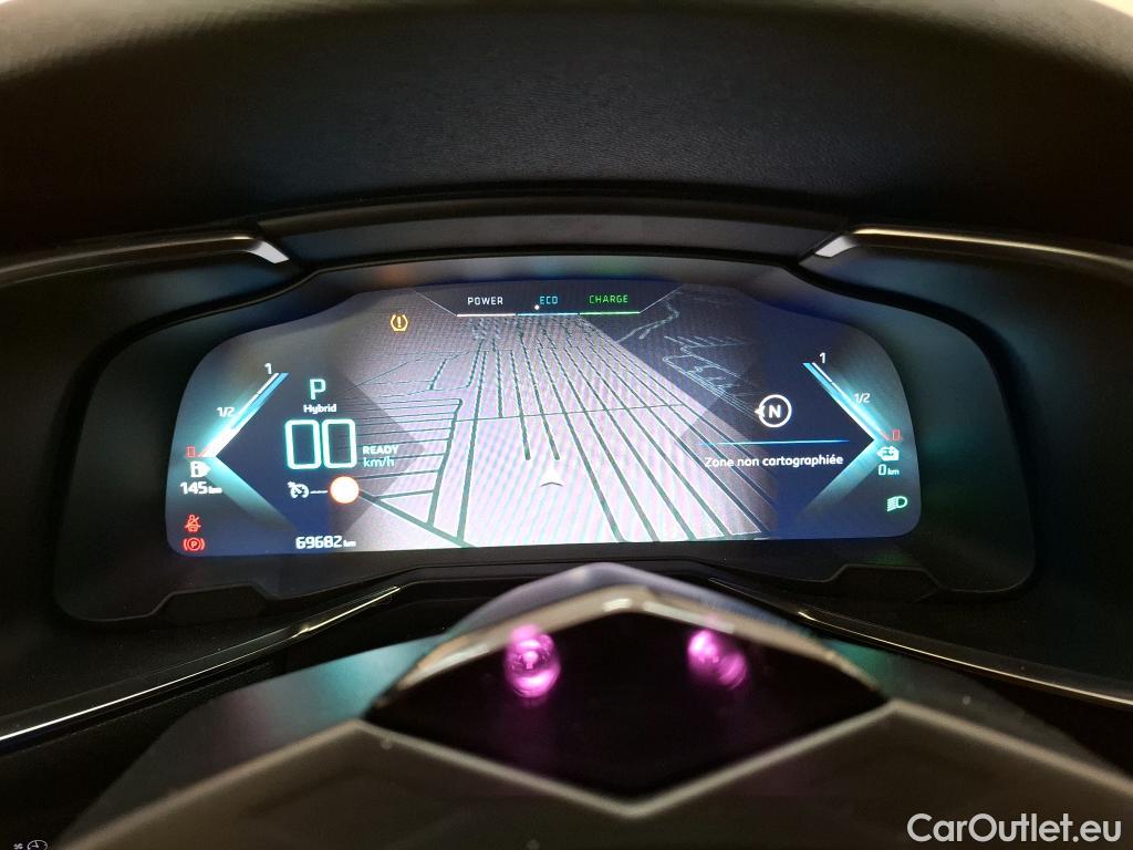  DS  DS7 DS DS 7 Crossback / 2017 / 5P / SUV E-TENSE 4x4 300 RIVOLI #32