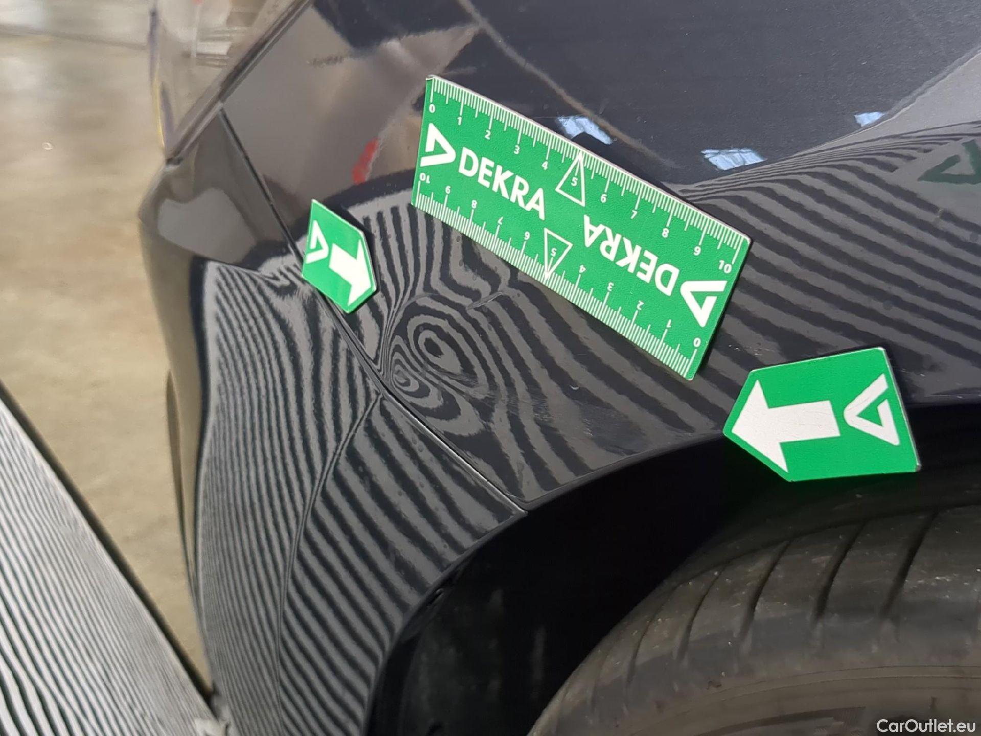  Hyundai  i30 HYUNDAI  Sport Wagon / 2020 / 5P / Break 1.0 T-GDI 120 MHEV I-MT CREATIVE SW #17