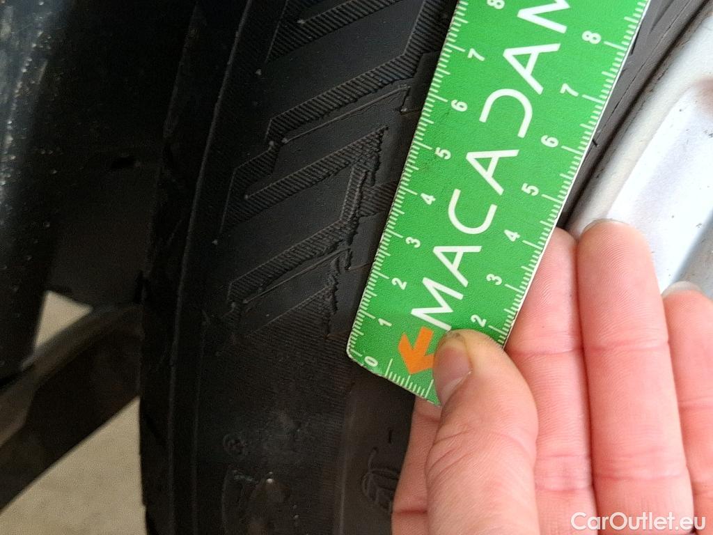  Audi  Q3 AUDI  Sportback / 2019 / 5P / SUV 45 TFSI E 245 S TRONIC S LINE #9