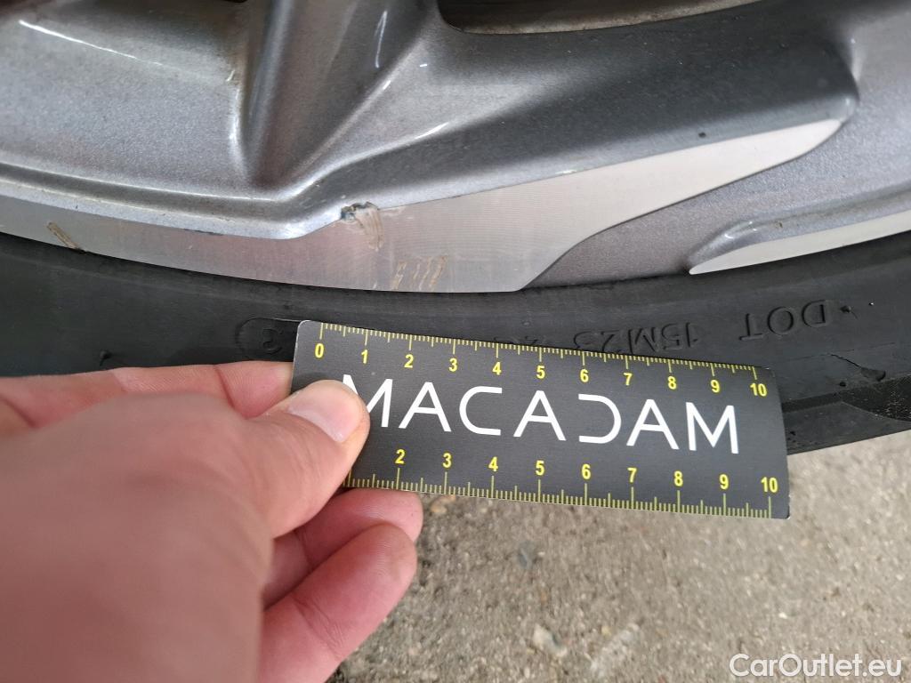  DS  DS7 DS DS 7 Crossback / 2017 / 5P / SUV E-TENSE 4x4 300 RIVOLI #20