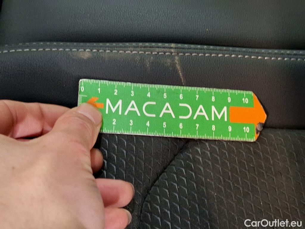  Audi  Q3 AUDI  Sportback / 2019 / 5P / SUV 45 TFSI E 245 S TRONIC S LINE #40