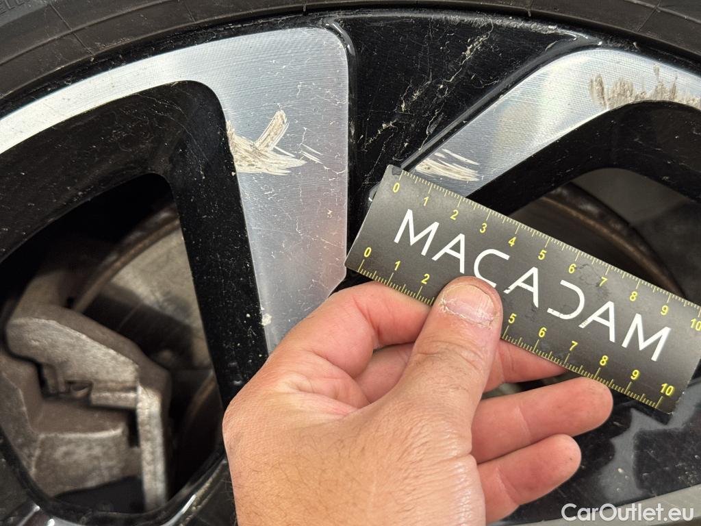  Citroen  C5 CITROEN  Aircross / 2018 / 5P / SUV Hybrid 225 ë-EAT8 Business #60