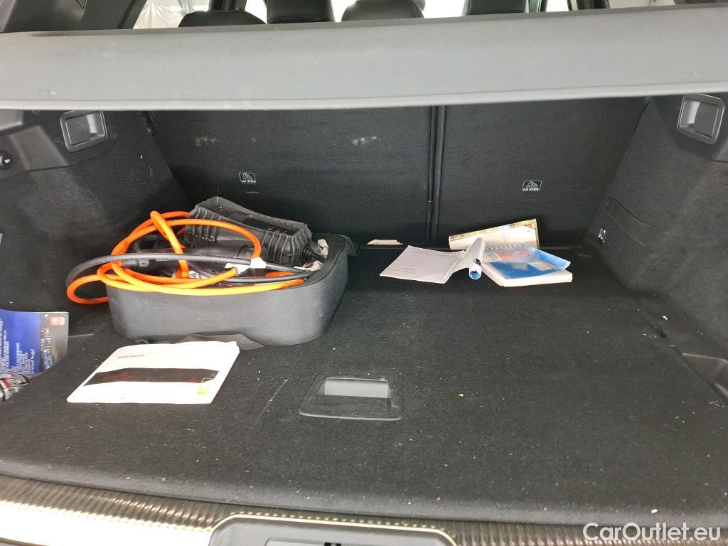  DS  DS7 DS DS 7 Crossback / 2017 / 5P / SUV E-TENSE 4x4 300 RIVOLI #22