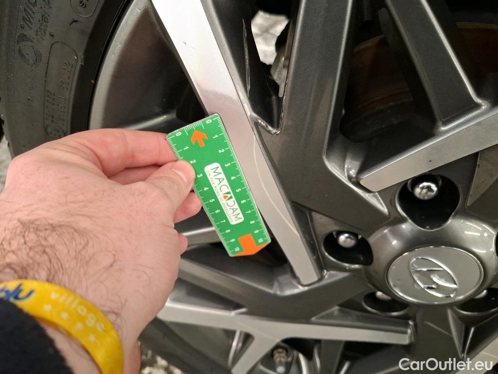  Hyundai  Konna Kona Executive Hybrid 2WD 1.6 GDI 140CV BVA6 E6d #23