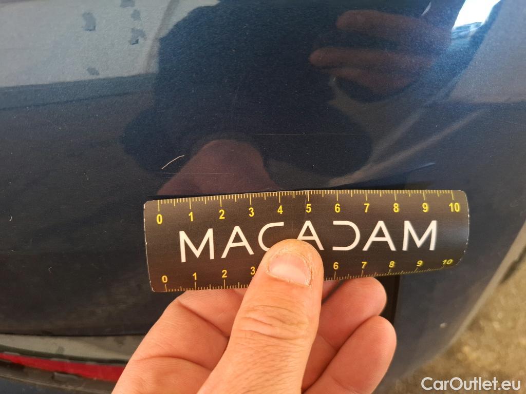  Bmw  Serie 3 BMW Série 3 Berline / 2018 / 4P / Berline 330e 292ch Business Design BVA8 Hybride #13