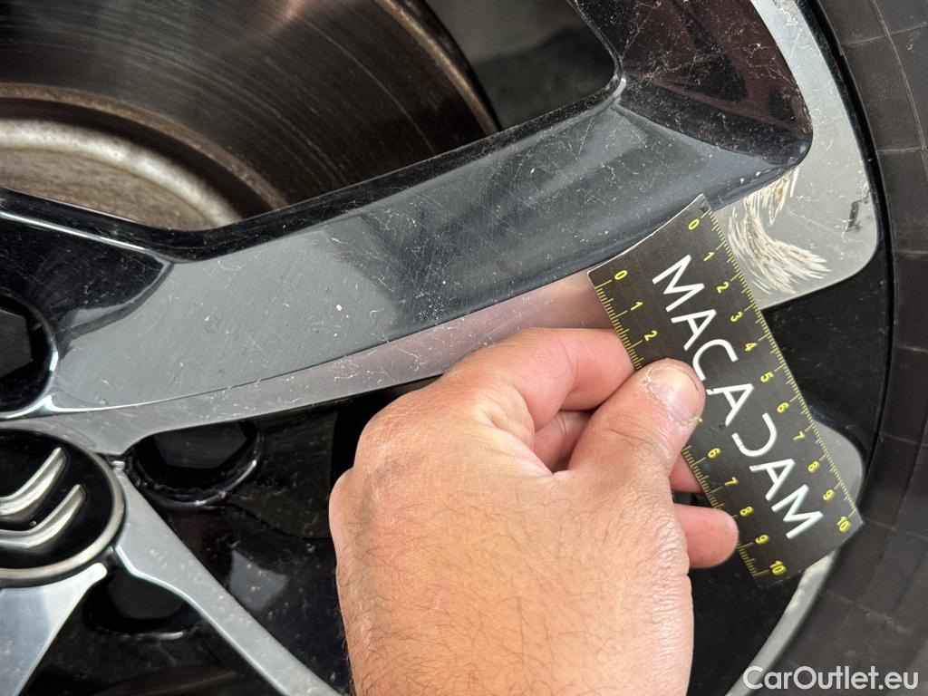  Citroen  C5 CITROEN  Aircross / 2018 / 5P / SUV Hybrid 225 ë-EAT8 Business #62