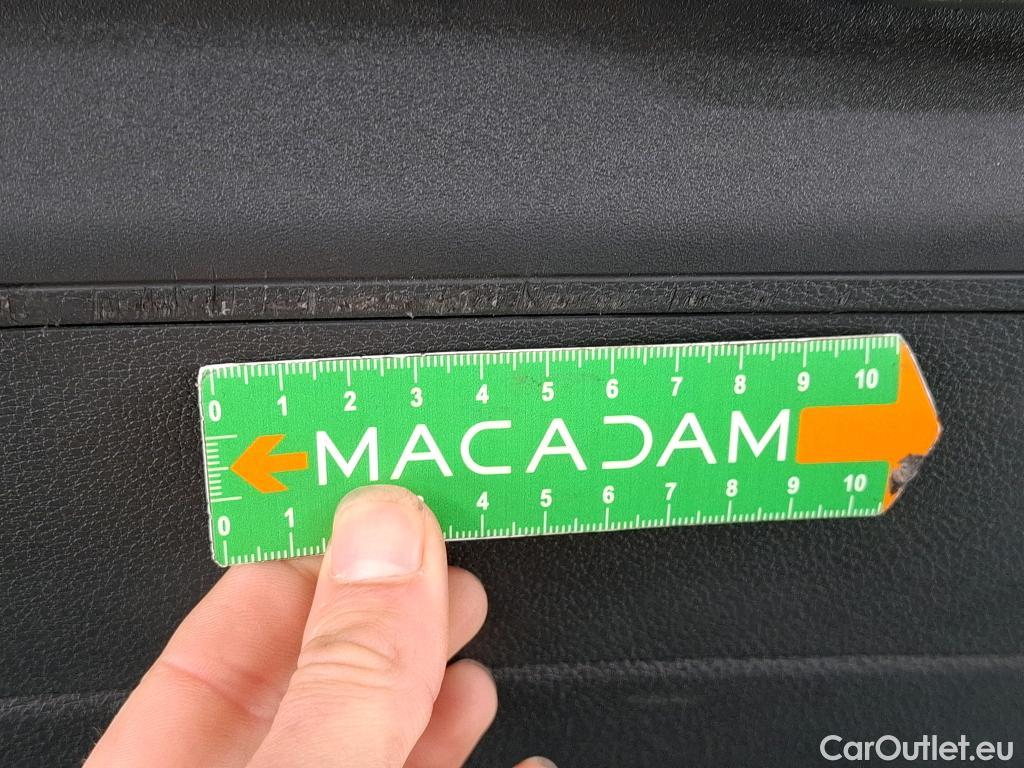  Audi  Q3 AUDI  Sportback / 2019 / 5P / SUV 45 TFSI E 245 S TRONIC S LINE #28