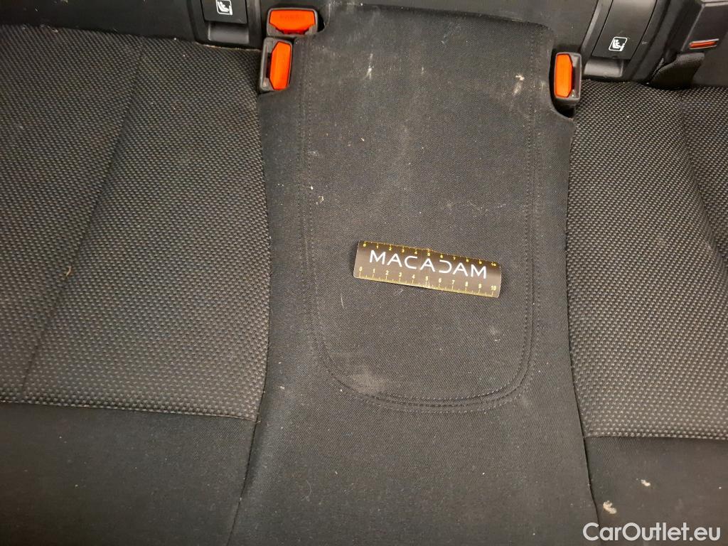  Bmw  Serie 3 BMW Série 3 Berline / 2018 / 4P / Berline 330e 292ch Business Design BVA8 Hybride #26