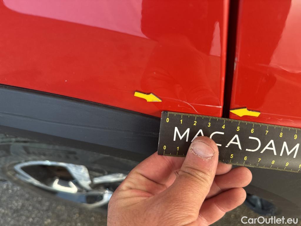  Citroen  C5 CITROEN  Aircross / 2018 / 5P / SUV Hybrid 225 ë-EAT8 Business #111