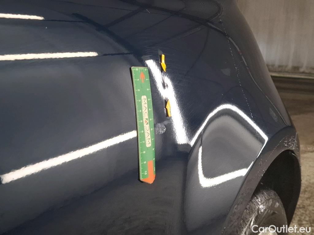  Fiat  500 FIAT   2015  3P  Berline Hybrid 10 BSG 70 ch Dolcevita #14