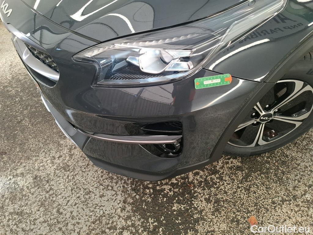  KIA  XCeed  / 2019 / 5P / Crossover 1.6 GDI ISG ISG PHEV ACTIVE BUS DCT6 #8