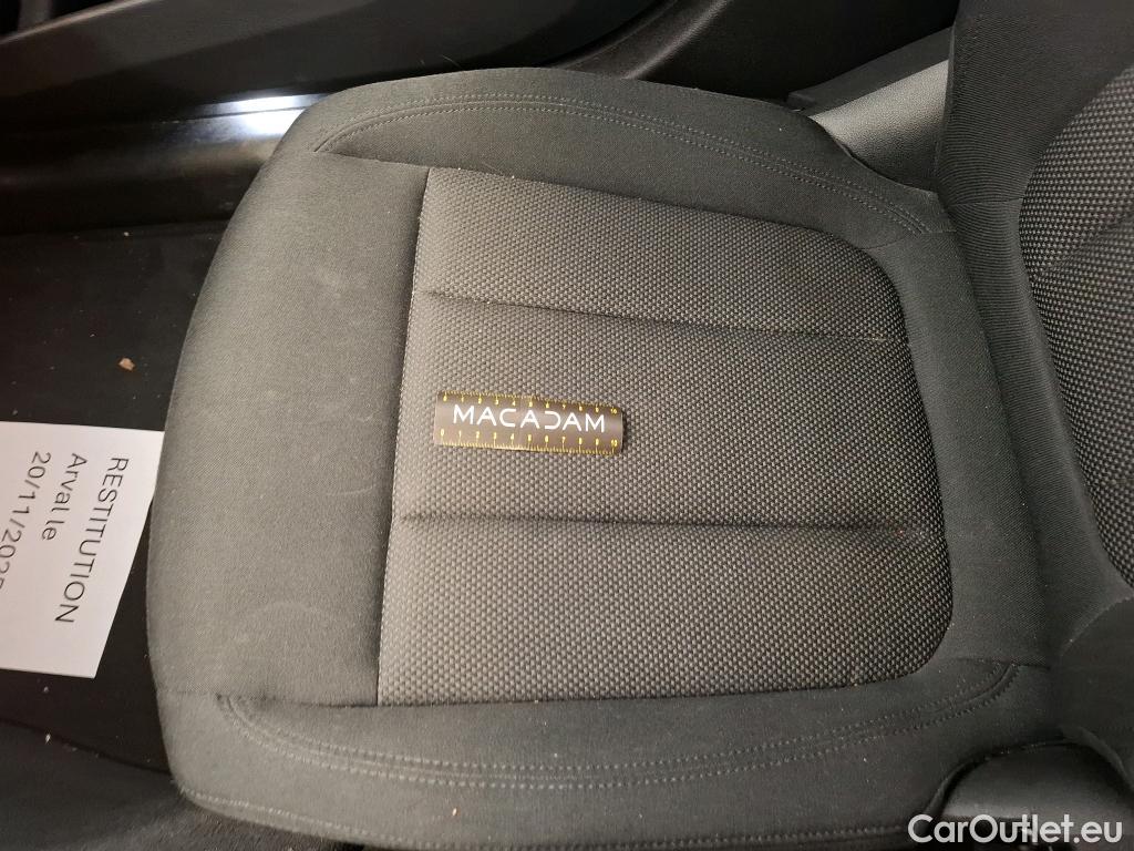  Bmw  Serie 3 BMW Série 3 Berline / 2018 / 4P / Berline 330e 292ch Business Design BVA8 Hybride #25