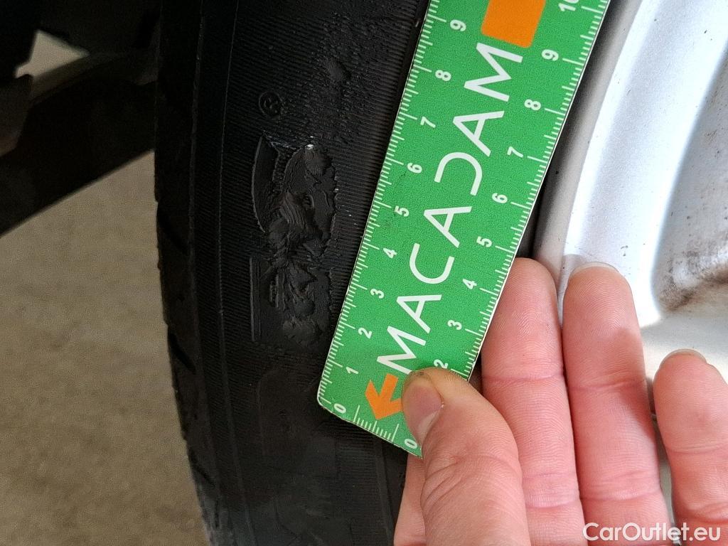  Audi  Q3 AUDI  Sportback / 2019 / 5P / SUV 45 TFSI E 245 S TRONIC S LINE #8