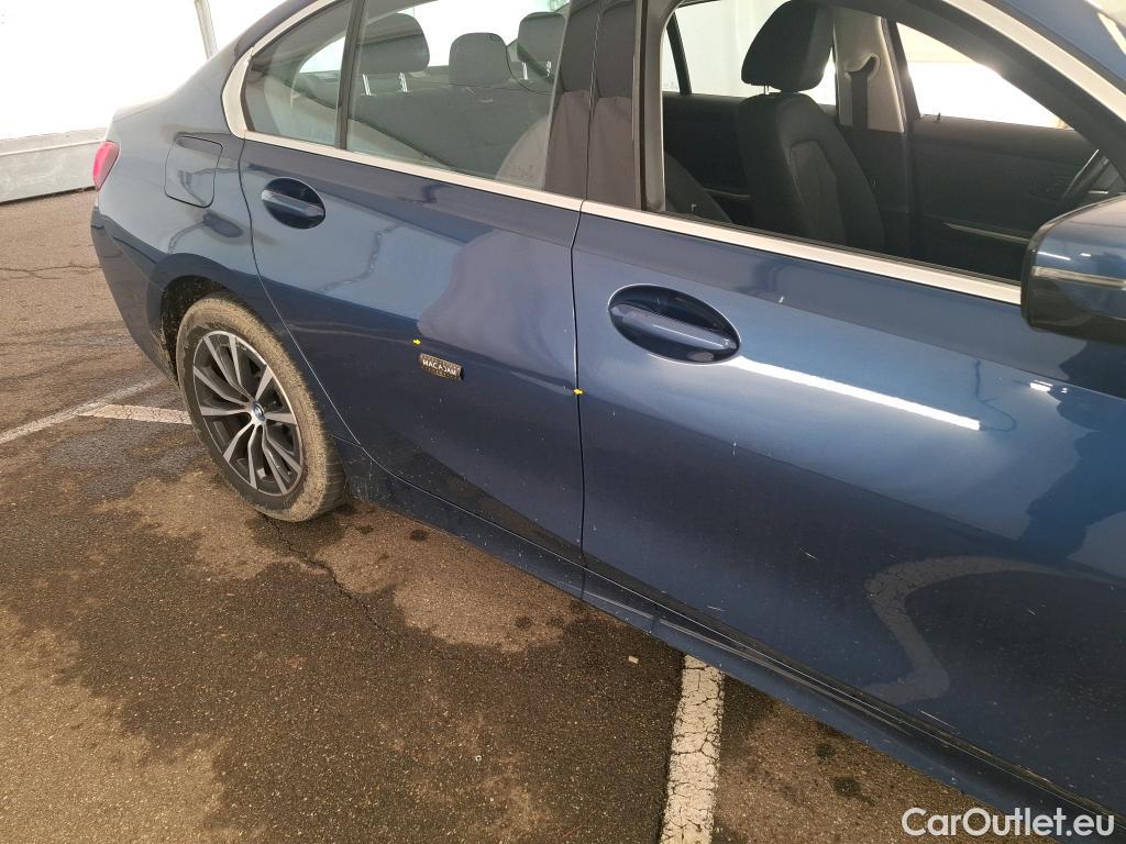  Bmw  Serie 3 BMW Série 3 Berline / 2018 / 4P / Berline 330e 292ch Business Design BVA8 Hybride #1