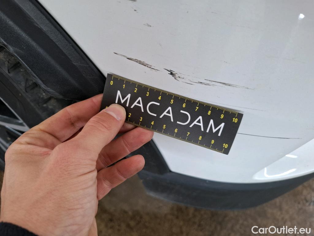  Toyota  C-HR TOYOTA  / 2016 / 5P / SUV 2.0 HYBRIDE 184 DISTINCTIVE #3