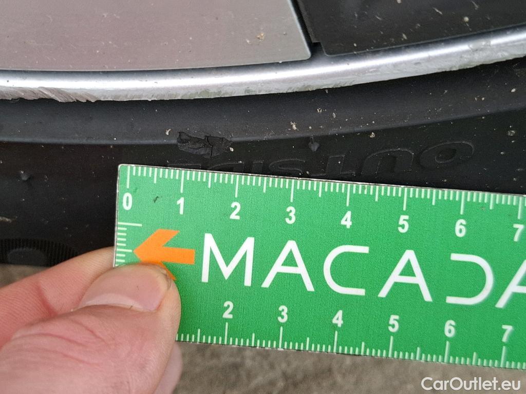  Tesla  Model Y TESLA  / 2021 / 5P / SUV RWD #34