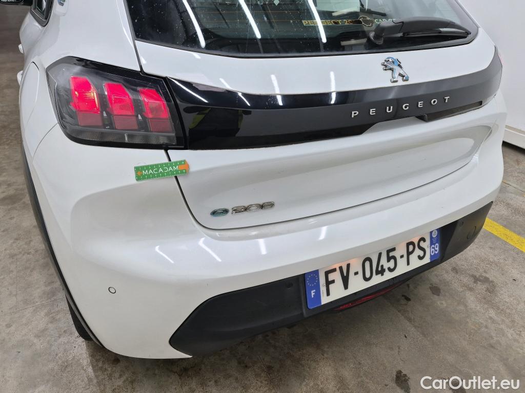  Peugeot  208  (e-) Active Business R 50kWh BVA / TRANSFO VP/VF #31