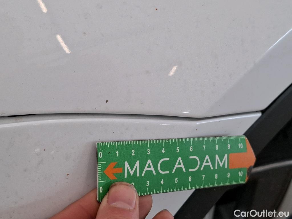  Tesla  Model Y TESLA  / 2021 / 5P / SUV RWD #51